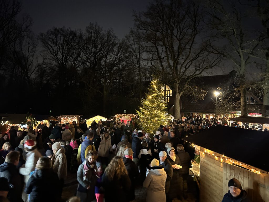 (c) 2023 - Florian Windeck | Weihnachtsmarkt Kaltenweide 2023